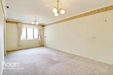 2 bedroom flat for sale, Imperial Avenue, WESTCLIFF-ON-SEA