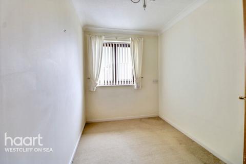 2 bedroom flat for sale, Imperial Avenue, WESTCLIFF-ON-SEA