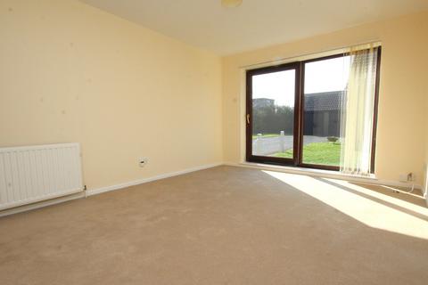 1 bedroom ground floor flat for sale, Martine Court, 417-419 Wimborne Road, POOLE, BH15