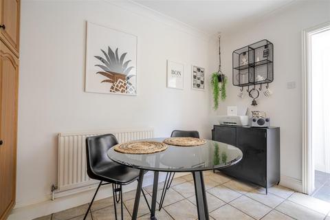 121 New Road, Ascot, SL5 8PZ