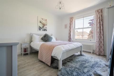 121 New Road, Ascot, SL5 8PZ