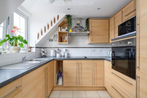 1 bedroom retirement property for sale, Waterloo Road, Epsom KT19