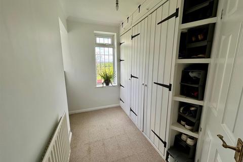 3 bedroom semi-detached house for sale, Horseshoe Hill, Waltham Abbey
