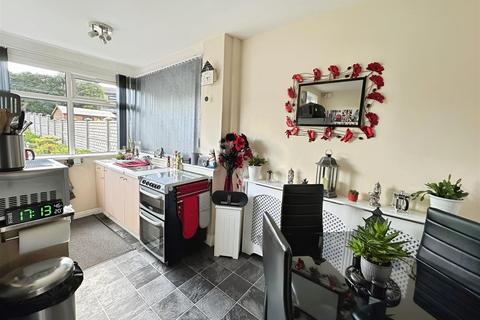 undefined, Mount Grove, Bradford BD2