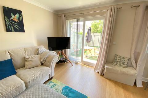 65 Cae Gwyrdd, St Clears, Carmarthen, SA33 4BE