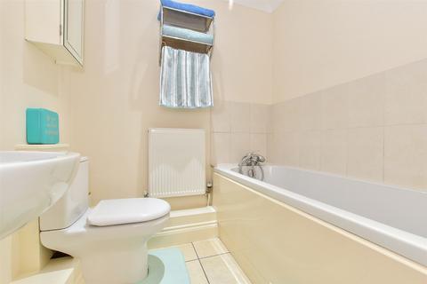 2 bedroom duplex for sale, Queens Courtyard, Dover, Kent