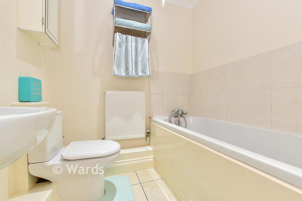 En-Suite Bathroom