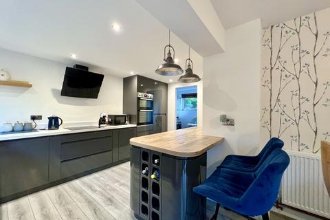 4 bedroom semi-detached house for sale, Curlew Road, Christchurch BH23