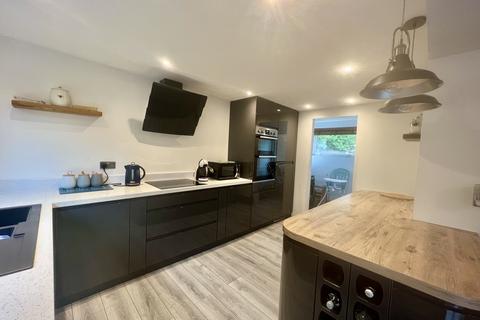 4 bedroom semi-detached house for sale, Curlew Road, Christchurch BH23