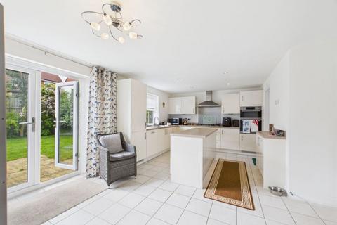 1 Cormorant Road, Whitby, YO22 4QA