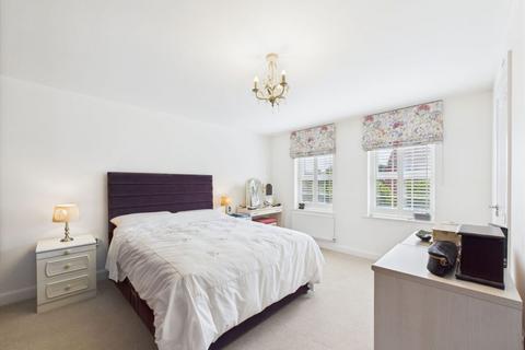 1 Cormorant Road, Whitby, YO22 4QA