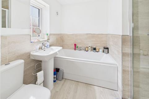 1 Cormorant Road, Whitby, YO22 4QA