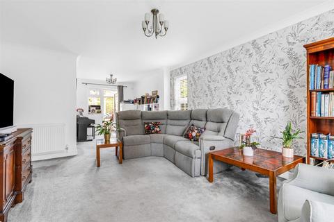 3 bedroom detached house for sale, Longcroft Lane, Welwyn Garden City