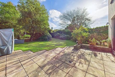 4 bedroom detached house for sale, Spacious detached family home within Tickenham