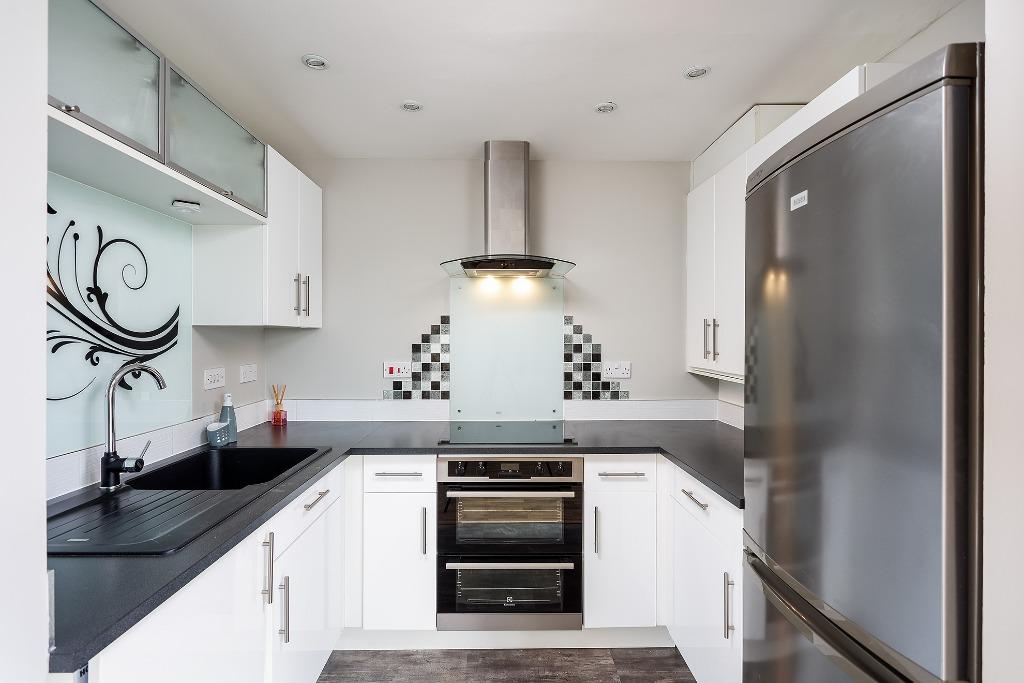 Apartment in Edinburgh - More