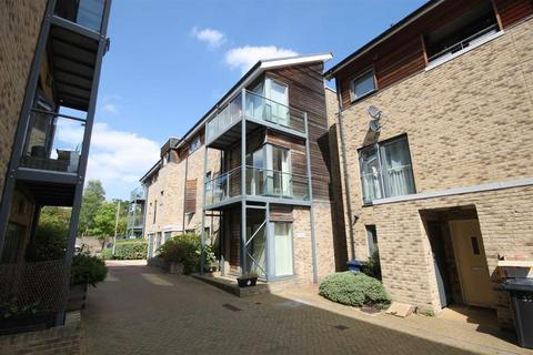 undefined, Lynfield Court, Cambridge