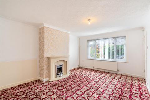 37 Lea Farm Grove, Leeds, LS5 3QJ