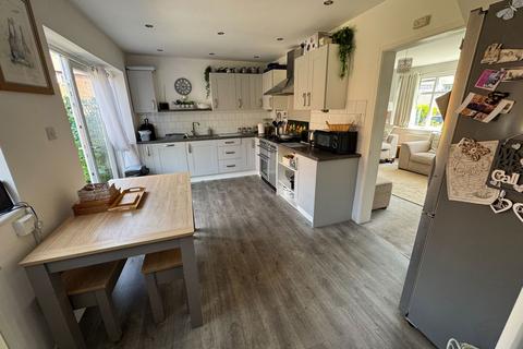 3 bedroom semi-detached house for sale, Park Drive, Stockport SK4