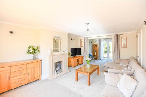 75 Beech Grove, Trowbridge, BA14 0HQ
