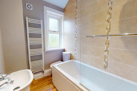 3 bedroom maisonette for sale, Cleasby Road, Menston, Ilkley