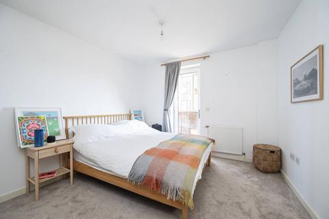 1 bedroom flat for sale, Collent Street, Hackney, London, E9