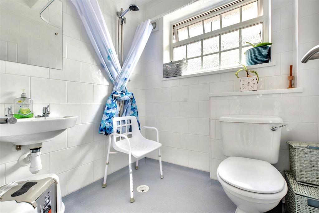 Shower Room.jpeg