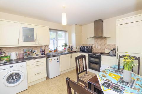 undefined, Ascot Gardens, Lancaster LA2
