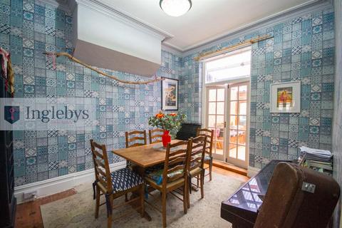 5 bedroom house for sale, Upleatham Street, Saltburn-By-The-Sea