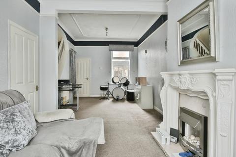 2 bedroom terraced house for sale, Severn Street, Hull, East Riding Of Yorkshire, HU8 8TQ