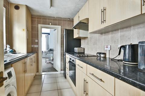 2 bedroom terraced house for sale, Severn Street, Hull, East Riding Of Yorkshire, HU8 8TQ