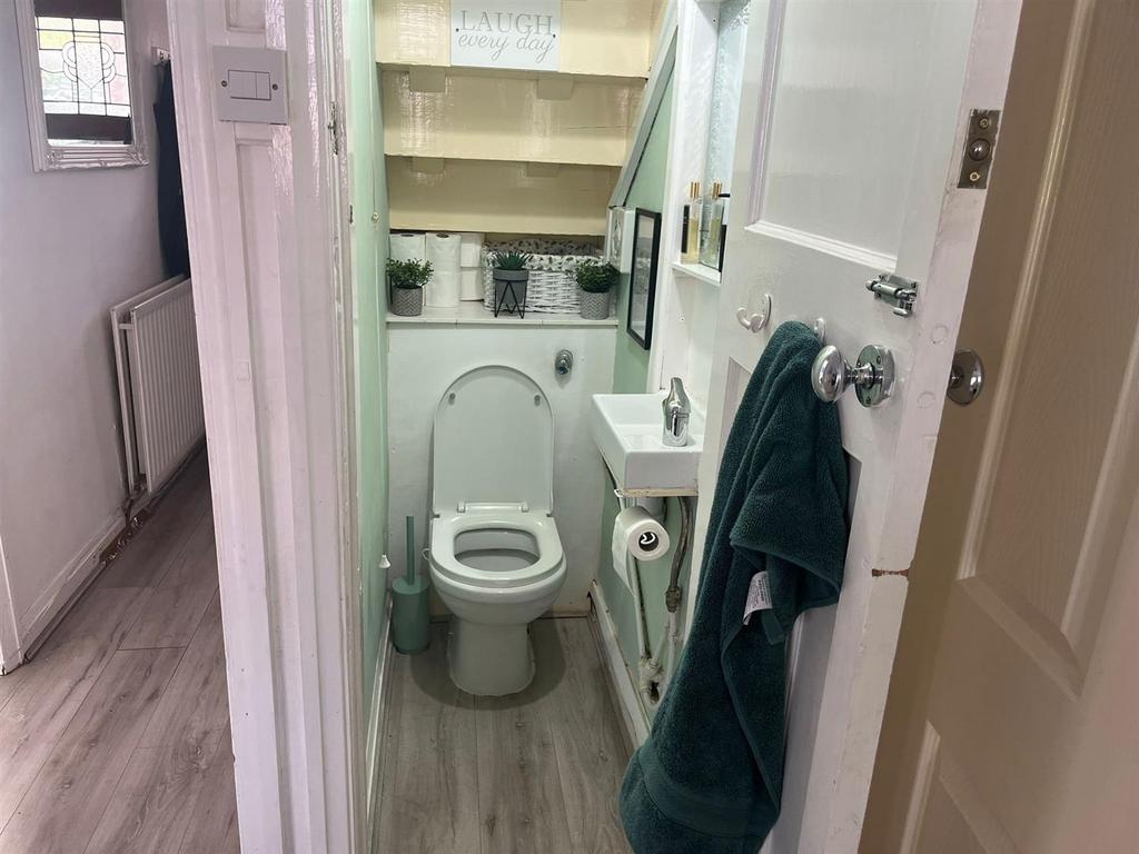 Loo.jpg
