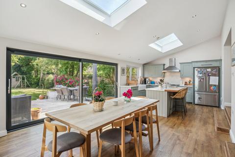 31 Mount View, Rickmansworth, WD3 7BB