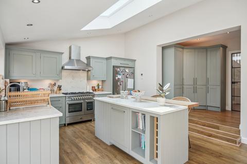 31 Mount View, Rickmansworth, WD3 7BB