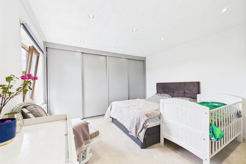 107 Tuffley Avenue, Gloucester, GL1 5NP
