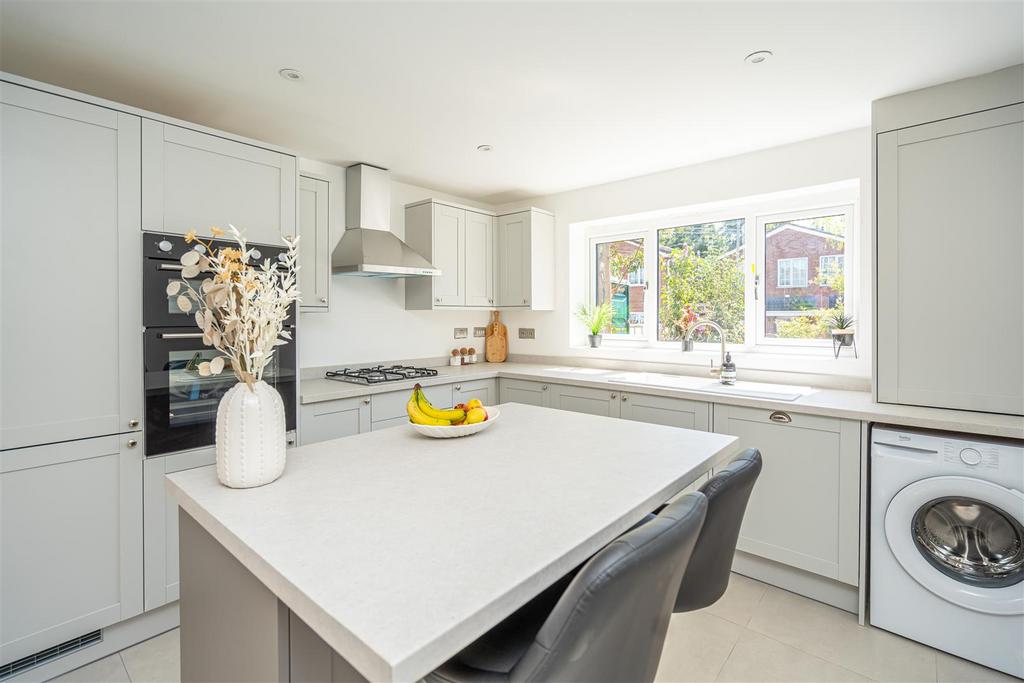 30 Brunslow Close (10).jpg