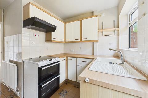 2 bedroom bungalow for sale, Harlands Close, Haywards Heath, RH16