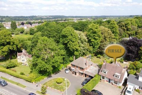 Oakley Hill, Wimborne, BH21 1QH