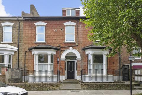 1 bedroom apartment for sale, Hackney E5