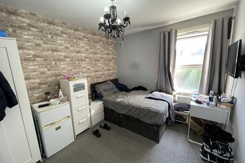 54 Ashburnham Road, Southend-on-sea, SS1 1QD