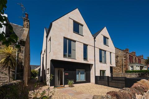 Glen Maree Main Street, Gullane, EH31 2DA