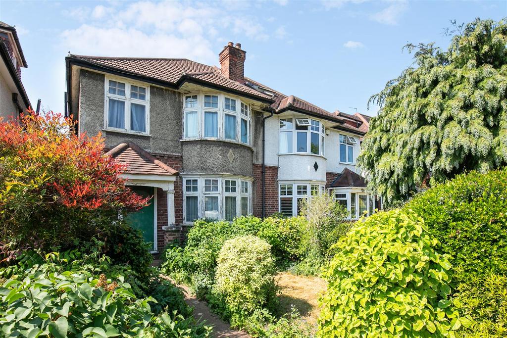 Staveley Road, W4 - FOR SALE