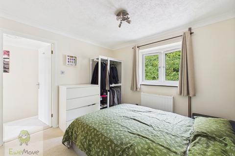 22 Brissenden Close, Upnor, Rochester, ME2 4XW