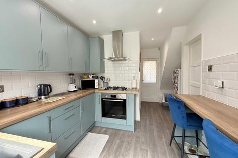 3 bedroom terraced house for sale, Littlecote Croft, Maypole
