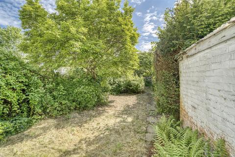 undefined, Roehampton Lane, Putney, SW15
