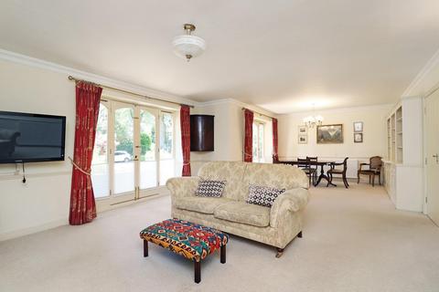 2 bedroom apartment for sale, Leicester Road, Hale