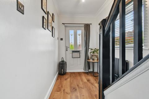 11 Cornwall Drive, Fulford, York, YO10 4LG