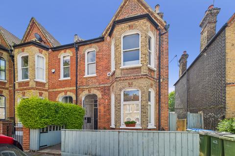 2 bedroom flat for sale, Elliscombe Road, Charlton, SE7
