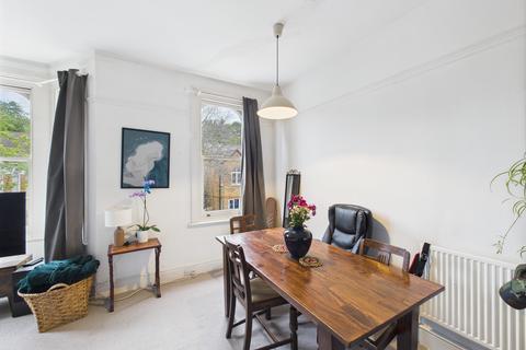 2 bedroom flat for sale, Elliscombe Road, Charlton, SE7