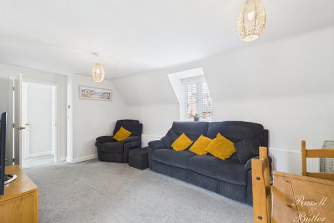 23 Bobbins Way, Buckingham, MK18 7SA