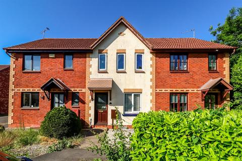 2 bedroom terraced house to rent, Hucclecote GL3 3UG